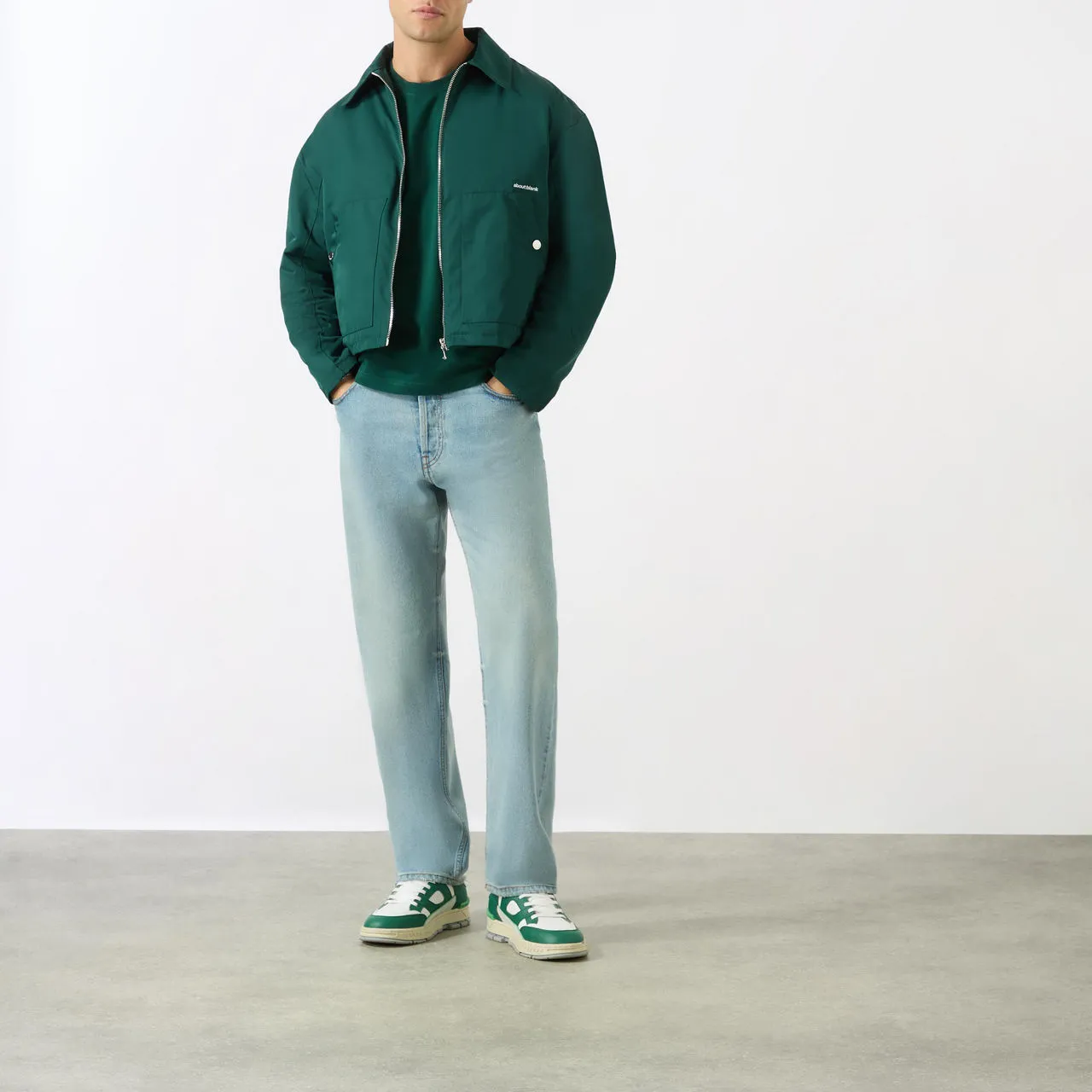 ABOUT:BLANK Logo Cropped Jacket - Green