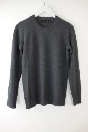 Fitted Knit Sweater - Charcoal