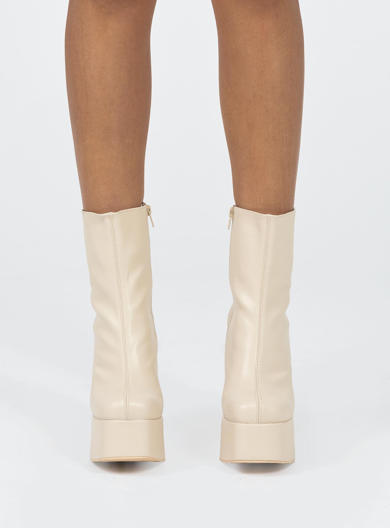 Garvie Platform Boots Cream