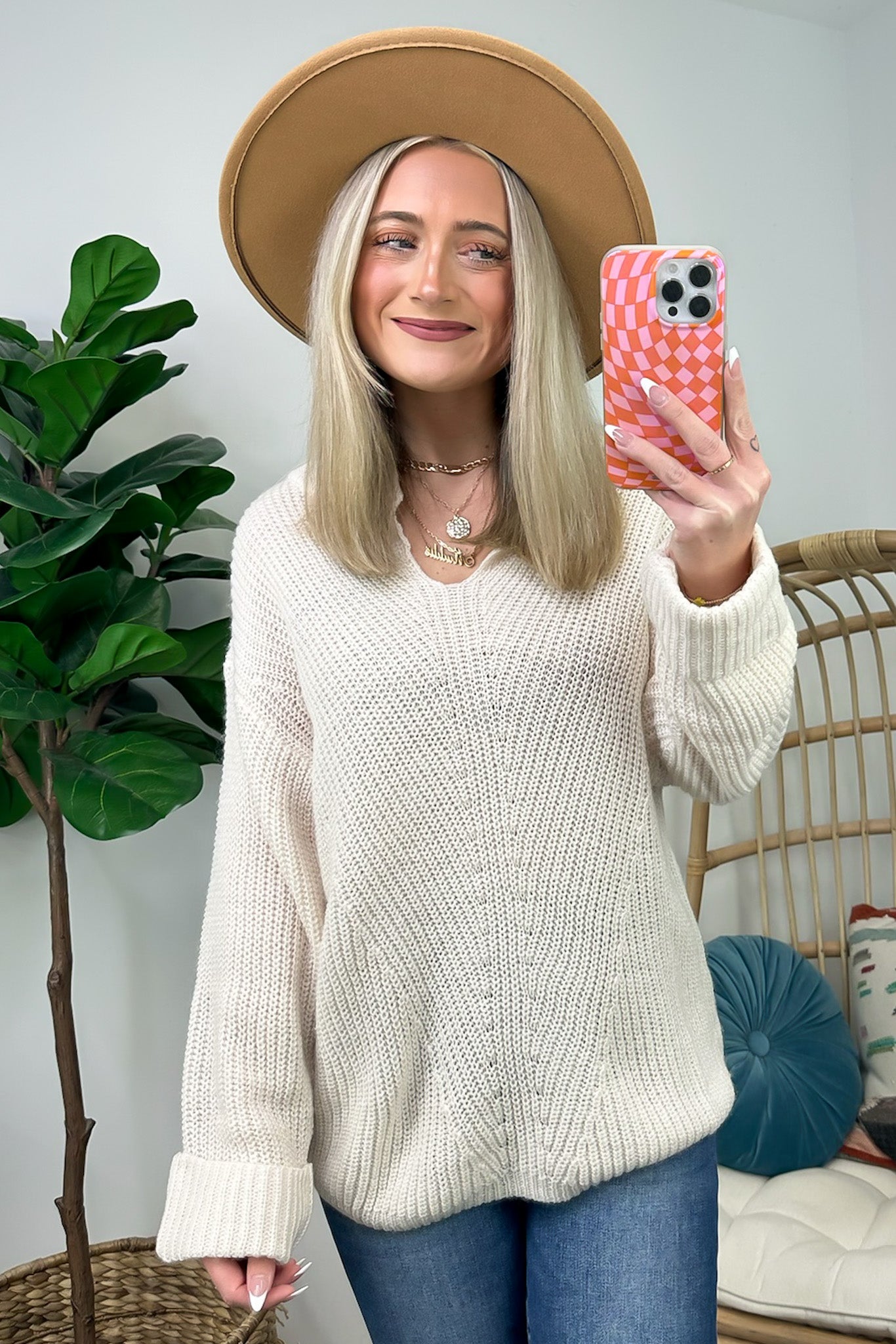 Leraine V-Neck Cable Knit Sweater - FINAL SALE