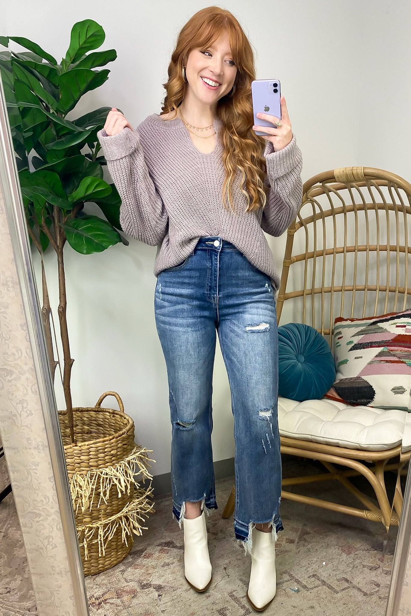 Leraine V-Neck Cable Knit Sweater - FINAL SALE