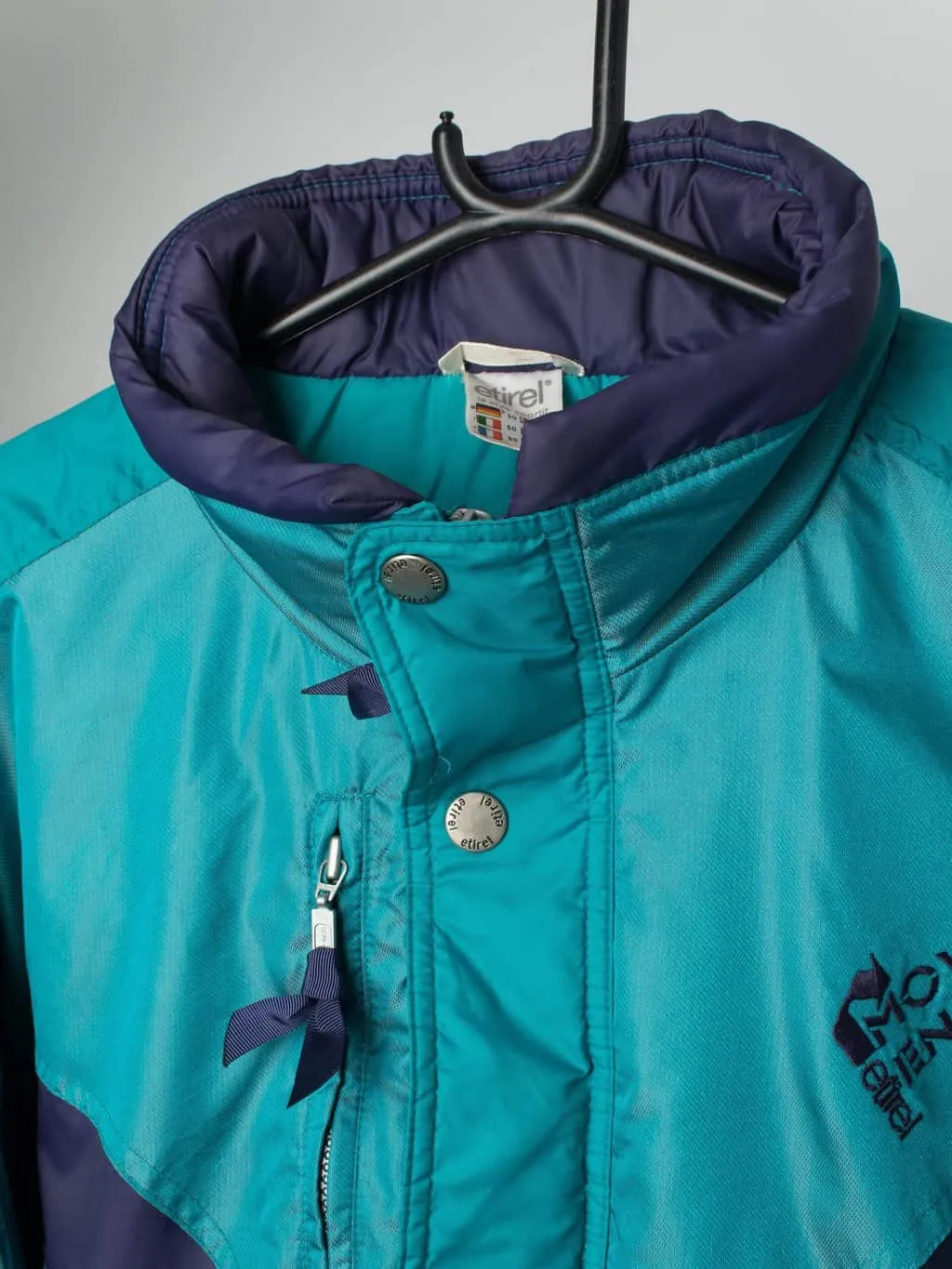 Vintage Etirel men’s ski jacket in a fantastic ocean blue and purple – Large / XL